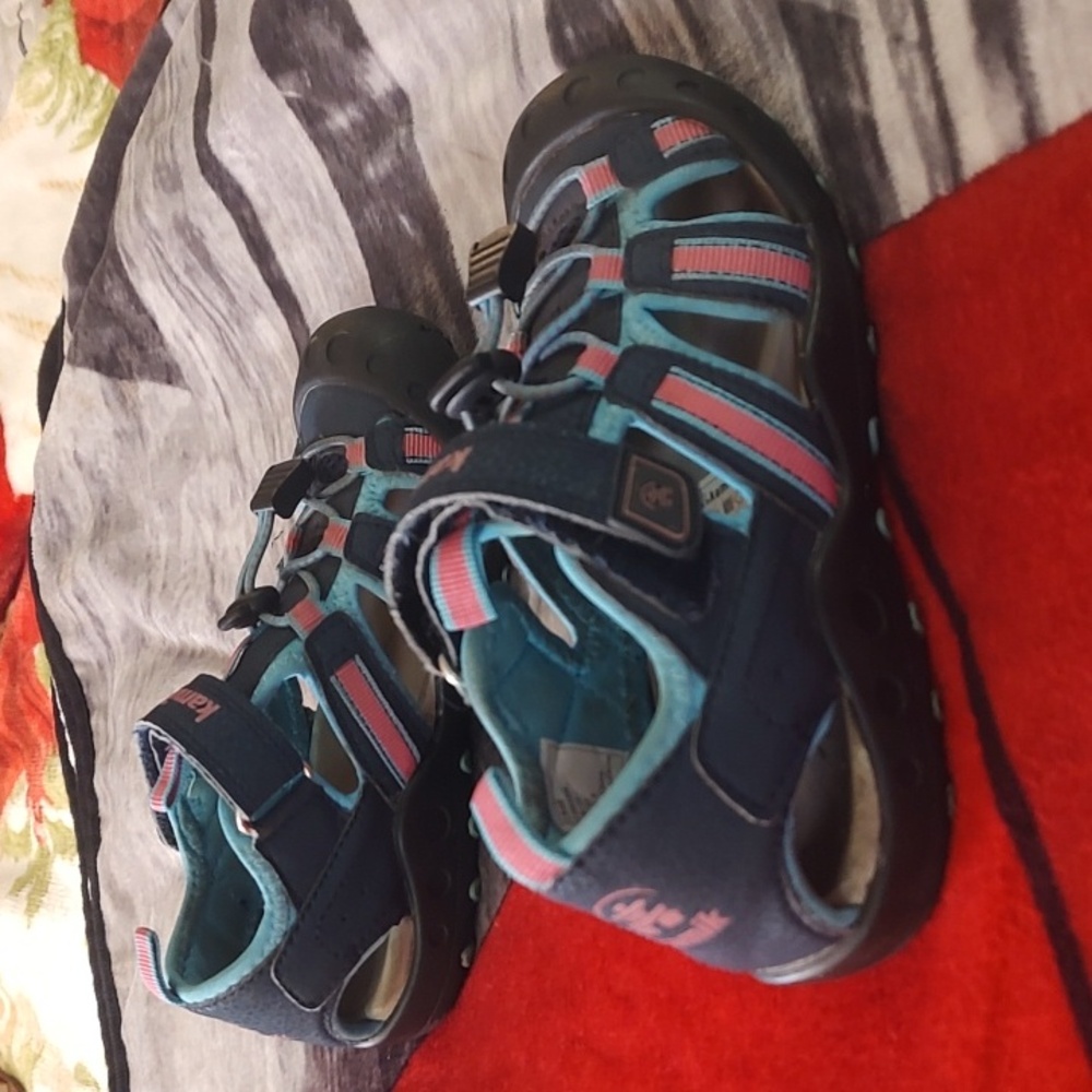 Kamik Shoes - Picture 6 of 10